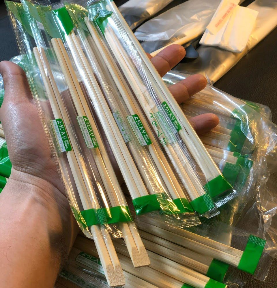 Alternative view of Đũa gỗ tách dùng 1 lần 200mm